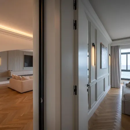 2br Luxury Design With Sea Views From Every In Apartament