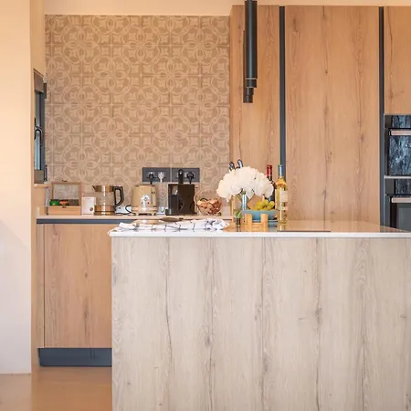 Apartmán 2br Luxury Design With Sea Views From Every In